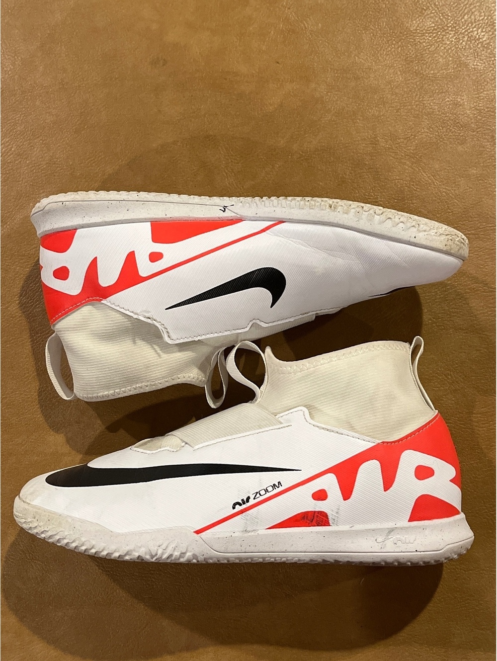 Nike Jr. Mercurial Superfly 9 Academy IC Crimson/White Indoor Soccer Shoes (6Y)